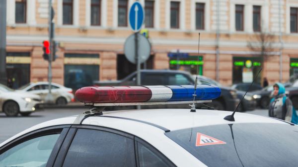 kuzbasskie-gaishniki-ustroili-gollivudskuju-pogonju-zanbspmotociklistom-eca468c.jpg