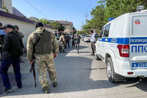 napavshie-nanbsppolicejskih-vnbspdagestane-inscenirovali-dtp-b258fd1.jpg
