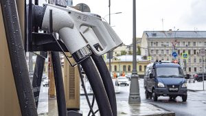 nazvany-prichiny-slabogo-razvitija-rynka-elektromobilej-v-rossii-f56d8f2.jpg