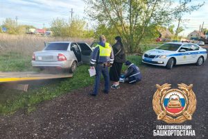 vnbspbashkirii-pjanaja-passazhirka-ugnala-taksi-1463689.jpg